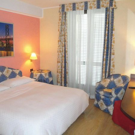 Hotel Due Mondi Τορίνο Εξωτερικό φωτογραφία