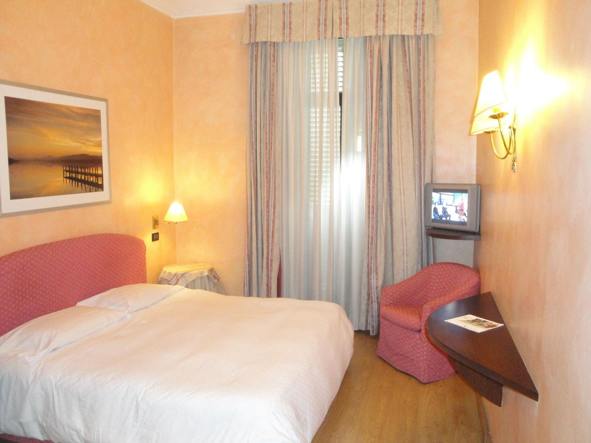 Hotel Due Mondi Τορίνο Εξωτερικό φωτογραφία