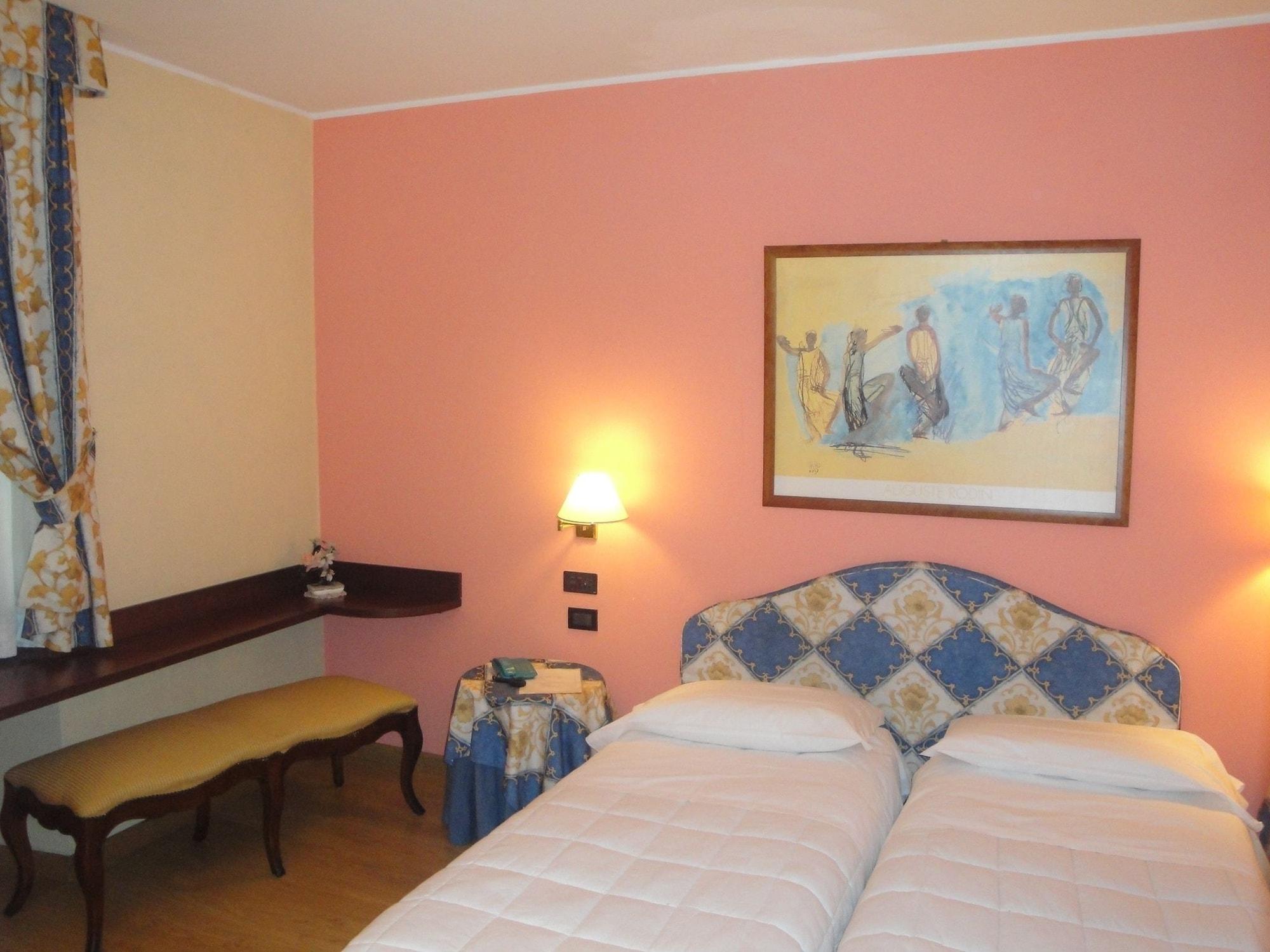 Hotel Due Mondi Τορίνο Εξωτερικό φωτογραφία